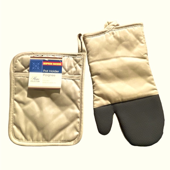 2~Pcs Neoprene Oven & Pot Mitt W Pocket Sets Provides Non-Slip & Easy Grip Tan - Picture 1 of 5
